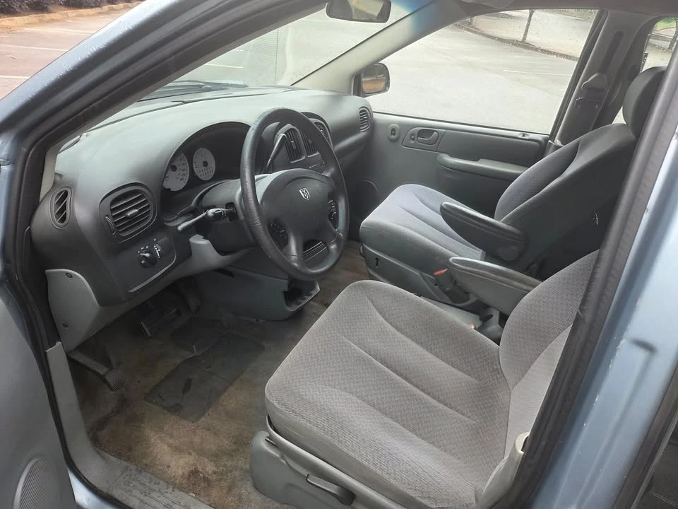 2006 Dodge Caravan - Image 9 of 20