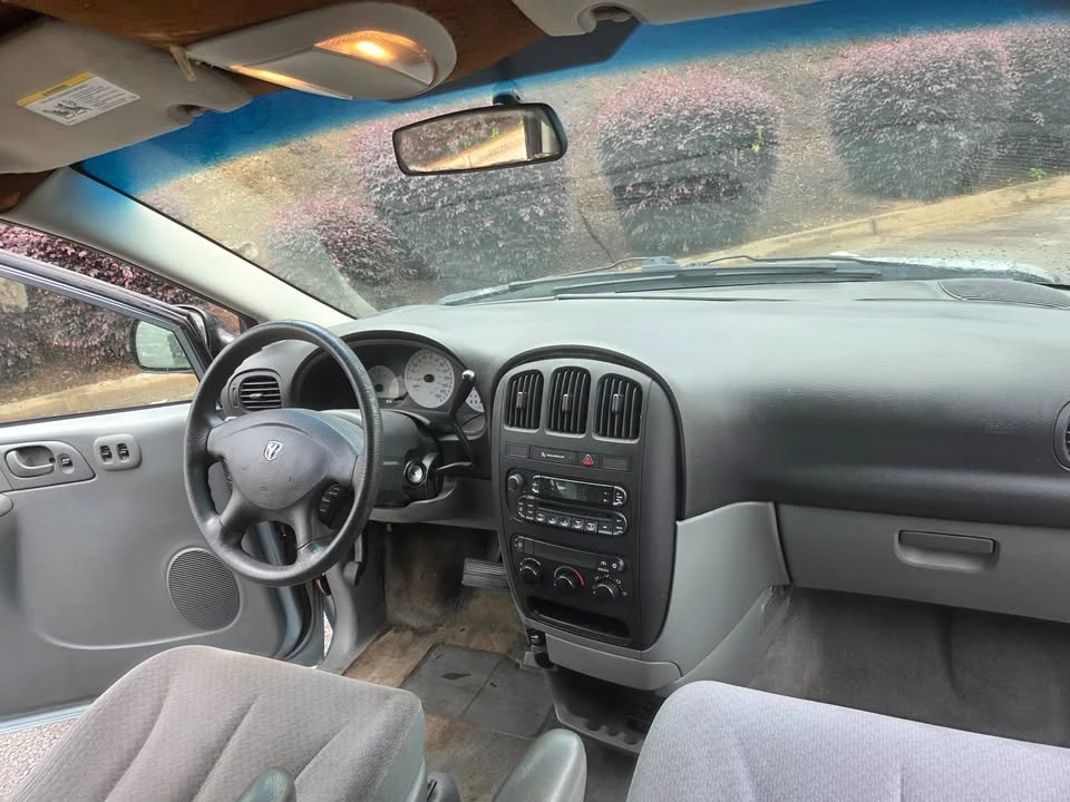 2006 Dodge Caravan - Image 17 of 20