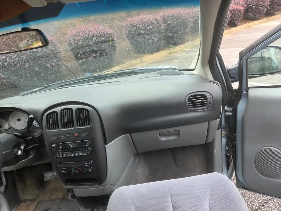 2006 Dodge Caravan - Image 15 of 20