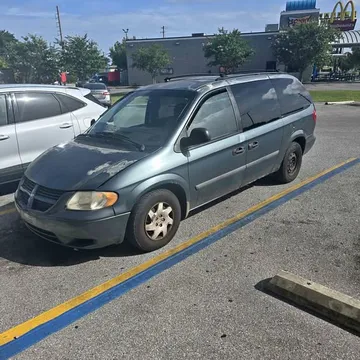 2006 Dodge Caravan LE Minivan 4D