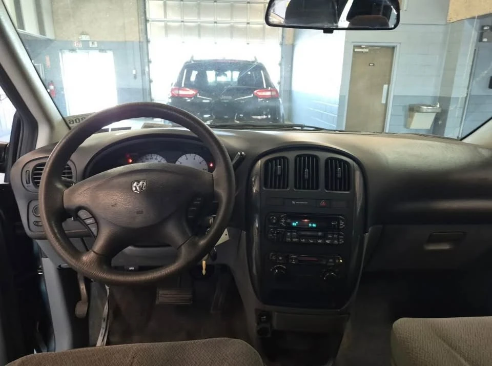 2006 Dodge Caravan - Image 5 of 10