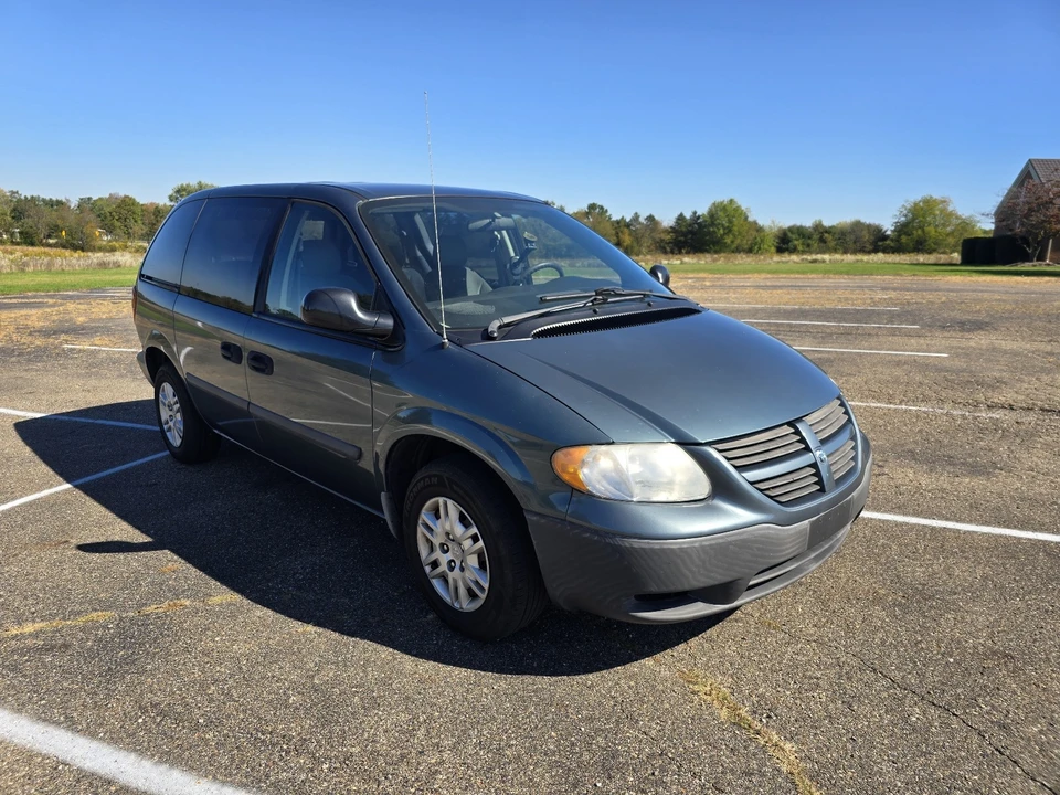 2006 Dodge Caravan - Image 2 of 14