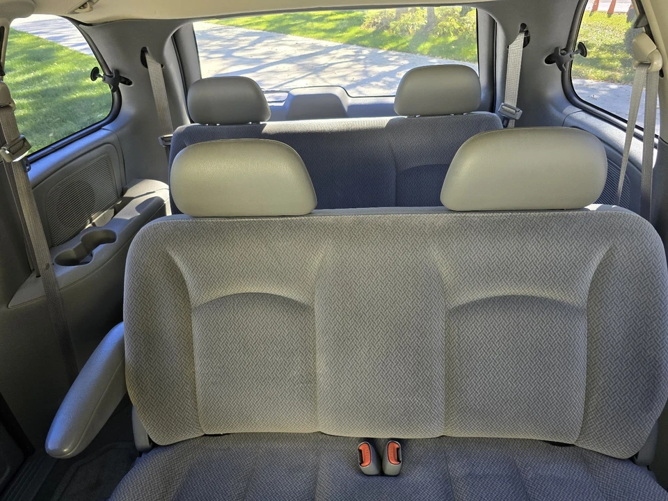 2006 Dodge Caravan - Image 10 of 14