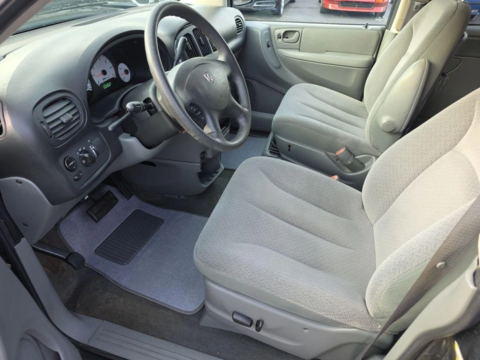 2006 Dodge Caravan - Image 4 of 12