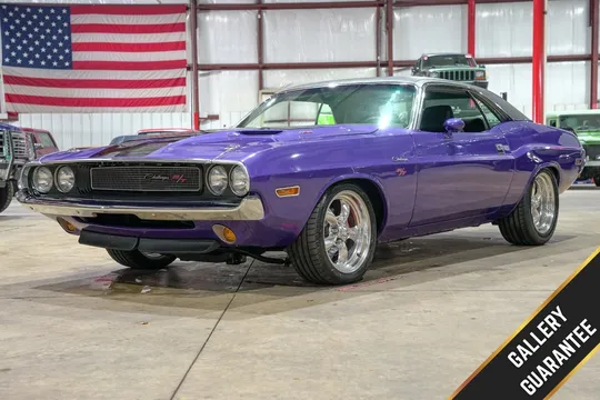 2006 Dodge Challenger R/T Restomod