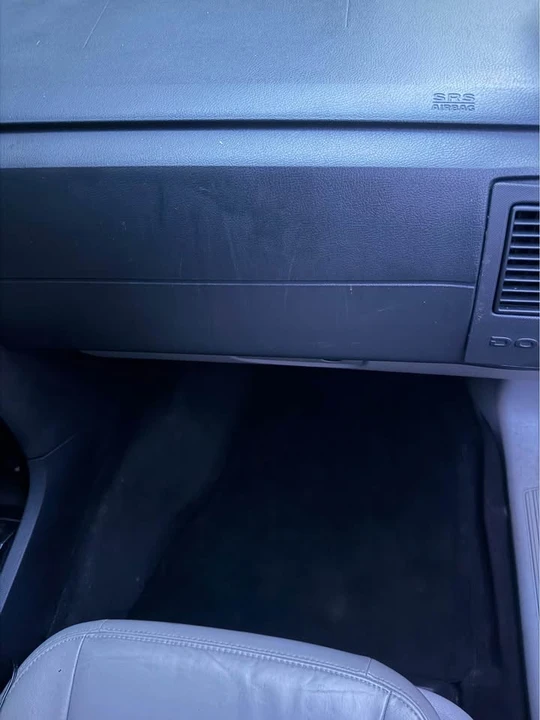 2006 Dodge Challenger - Image 17 of 18