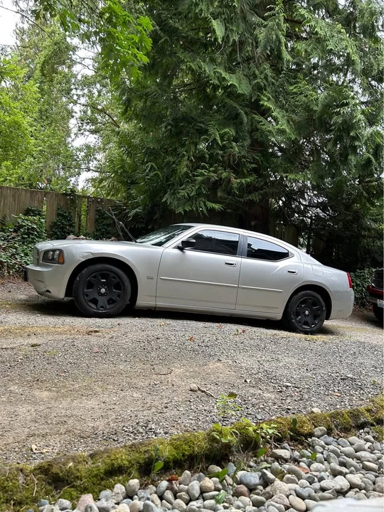 2006 Dodge Charger 6th Gen - Image 2 of 13