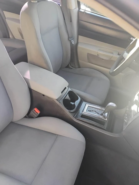 2006 Dodge Charger 6th Gen - Image 4 of 4