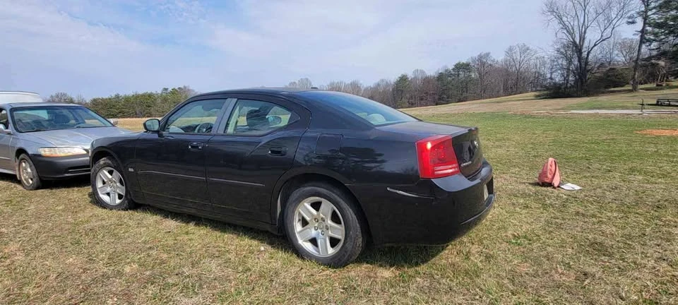 2006 Dodge Charger 6th Gen - Image 2 of 10