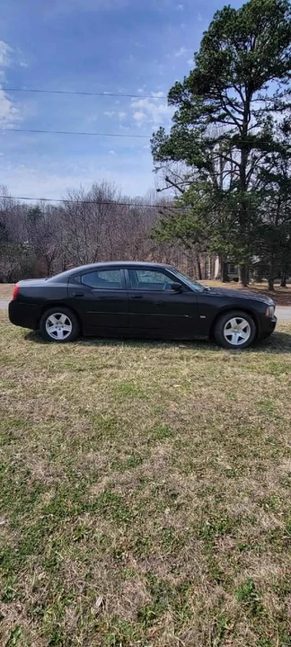 2006 Dodge Charger 6th Gen - Image 5 of 10