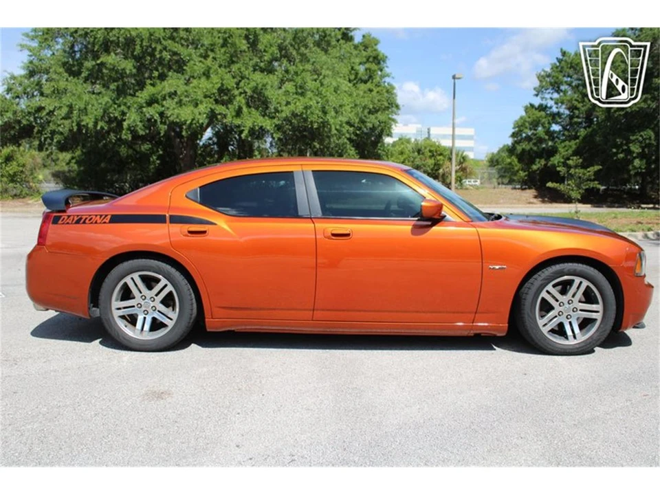 2006 Dodge Charger 6th Gen - Image 24 of 31