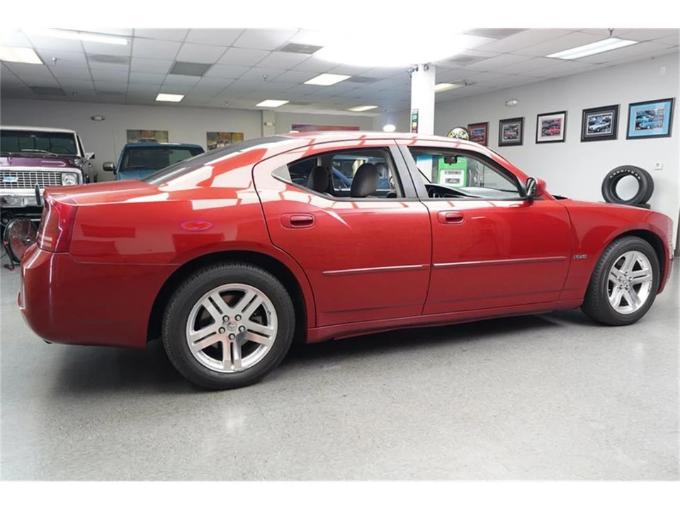 2006 Dodge Charger 6th Gen - Image 10 of 31