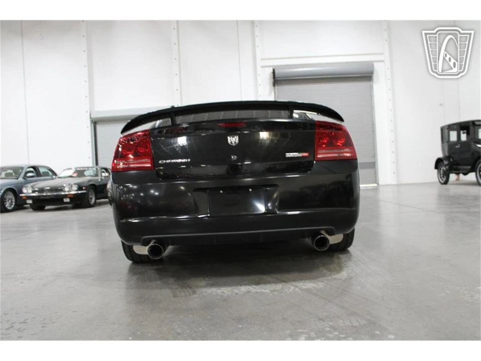 2006 Dodge Charger 6th Gen - Image 25 of 31