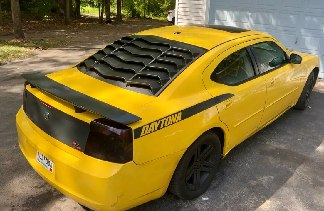 2006 Dodge Charger 6th Gen - Image 3 of 7