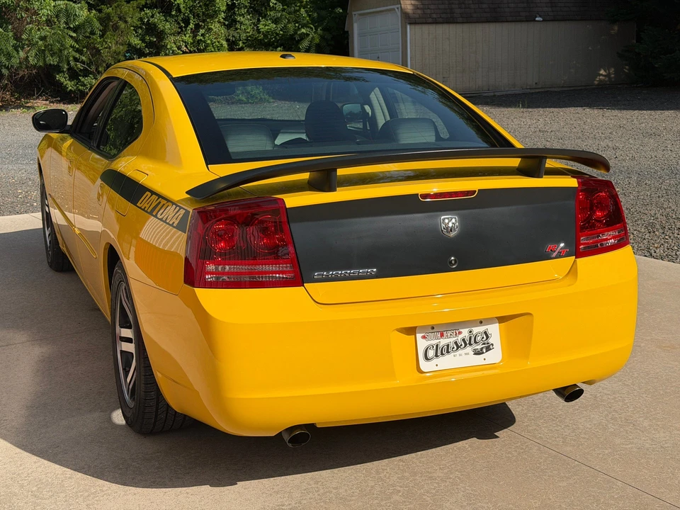 2006 Dodge Charger 6th Gen - Image 6 of 19