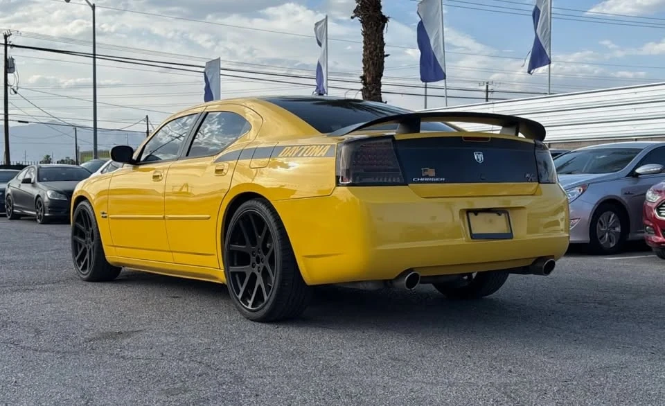 2006 Dodge Charger 6th Gen - Image 5 of 13