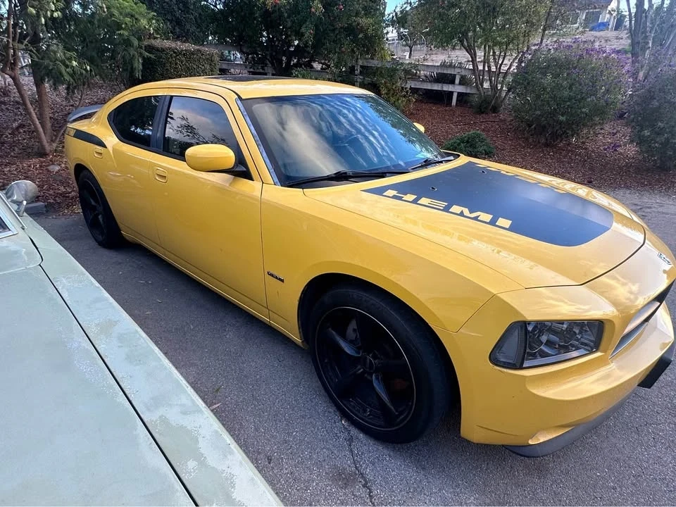 2006 Dodge Charger 6th Gen - Image 2 of 2