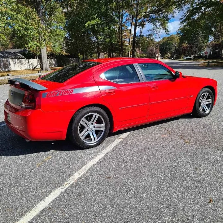 2006 Dodge Charger 6th Gen - Image 3 of 9