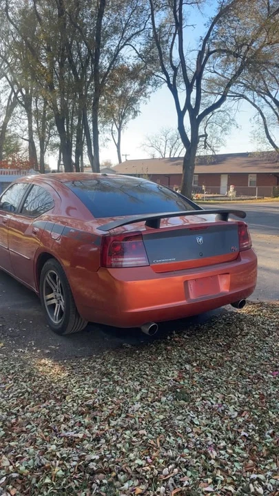 2006 Dodge Charger 6th Gen - Image 4 of 13