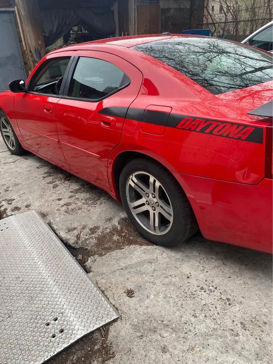 2006 Dodge Charger 6th Gen - Image 8 of 10