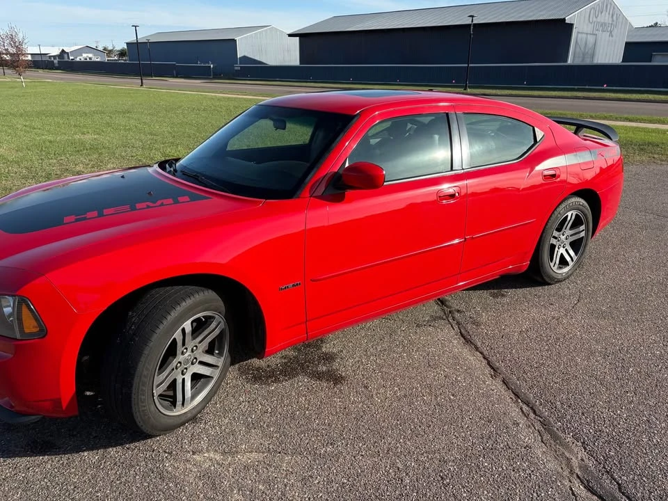 2006 Dodge Charger 6th Gen - Image 3 of 11