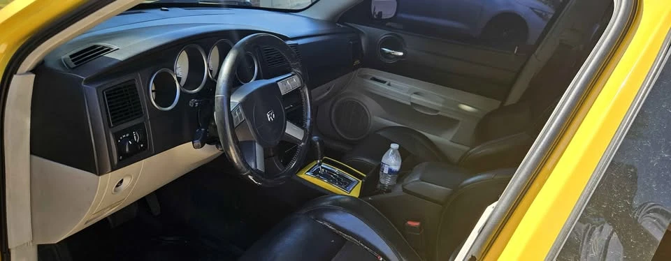 2006 Dodge Charger 6th Gen - Image 3 of 8