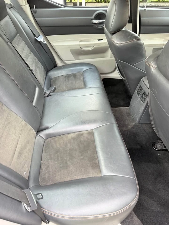 2006 Dodge Charger 6th Gen - Image 4 of 8