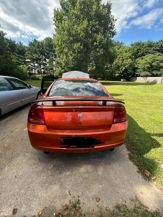 2006 Dodge Charger 6th Gen - Image 4 of 13