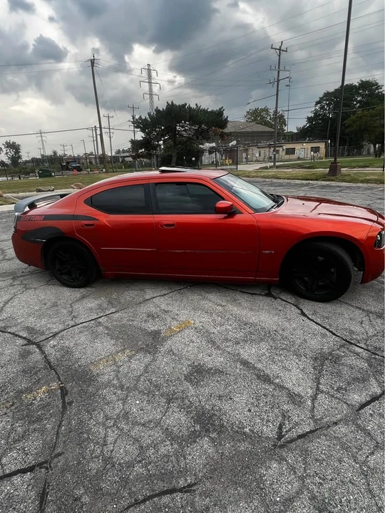 2006 Dodge Charger 6th Gen - Image 5 of 17
