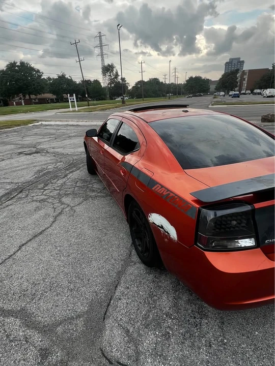 2006 Dodge Charger 6th Gen - Image 10 of 17