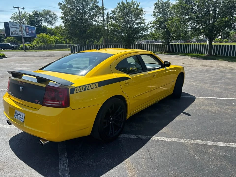 2006 Dodge Charger 6th Gen - Image 4 of 11