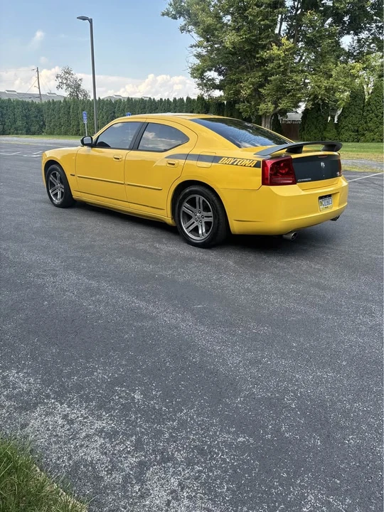 2006 Dodge Charger 6th Gen - Image 5 of 20