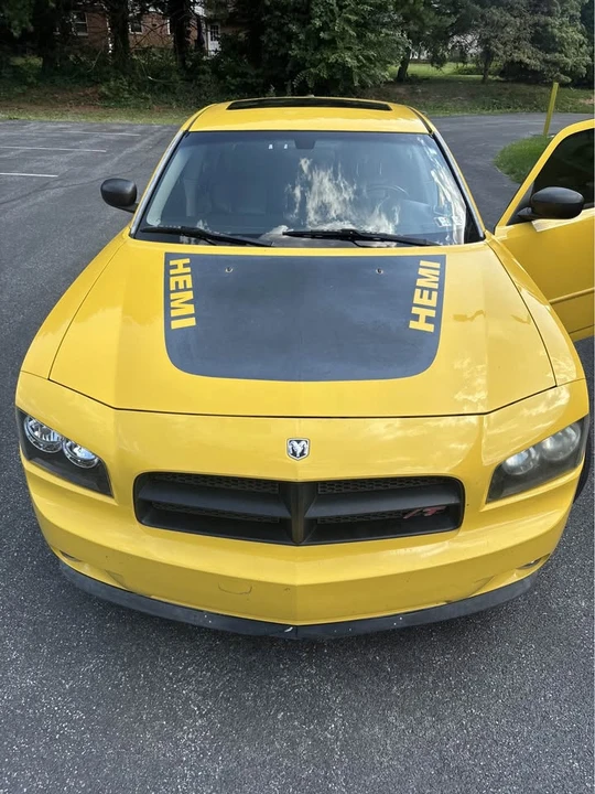 2006 Dodge Charger 6th Gen - Image 17 of 20