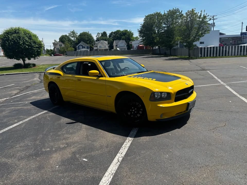 2006 Dodge Charger 6th Gen - Image 2 of 11