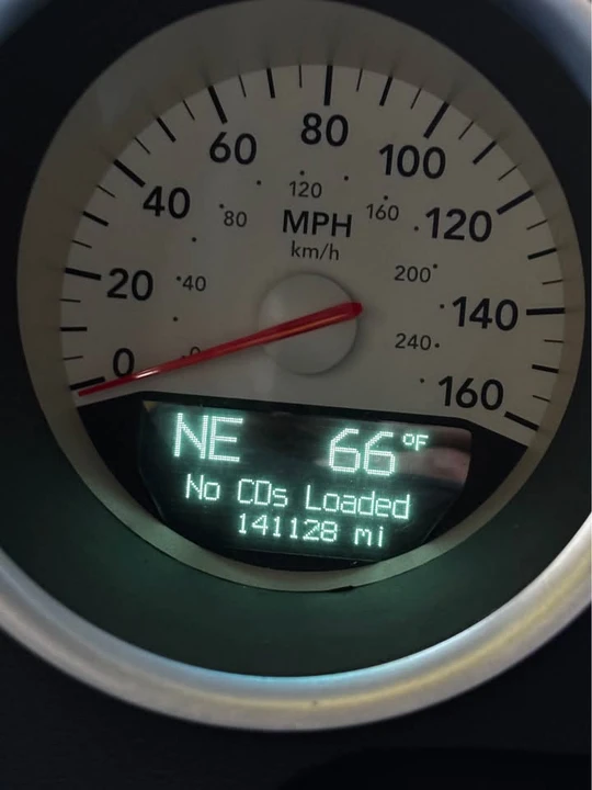 2006 Dodge Charger 6th Gen - Image 4 of 8