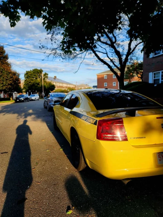 2006 Dodge Charger 6th Gen - Image 5 of 12