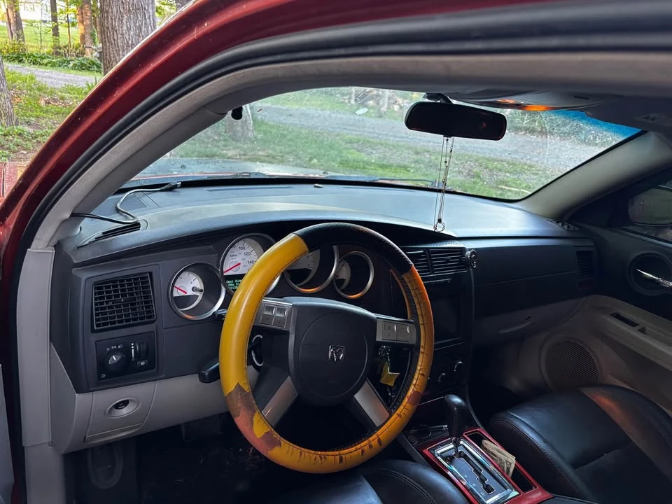2006 Dodge Charger 6th Gen - Image 6 of 8