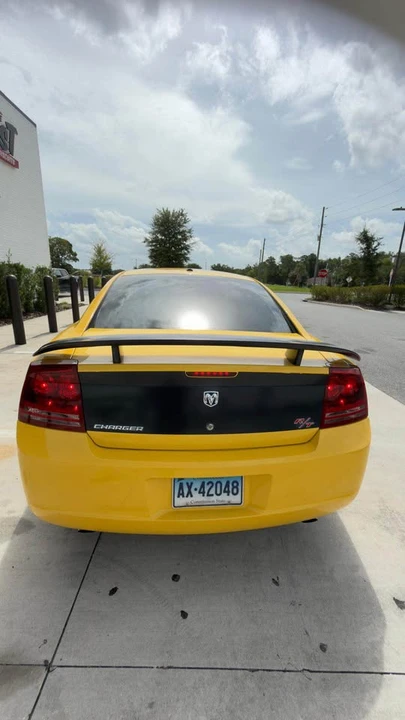 2006 Dodge Charger 6th Gen - Image 8 of 17