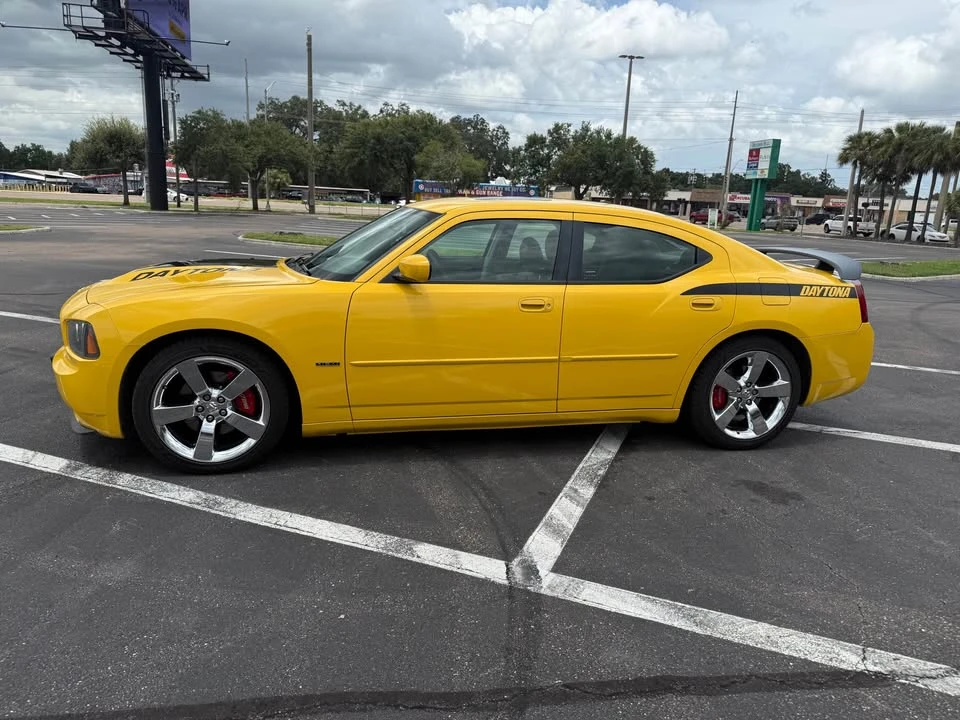 2006 Dodge Charger 6th Gen - Image 2 of 16