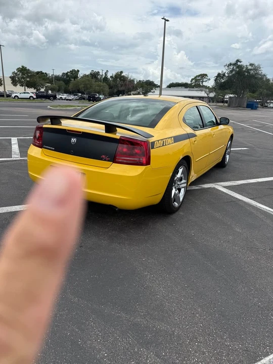 2006 Dodge Charger 6th Gen - Image 5 of 16