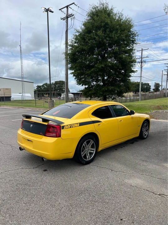 2006 Dodge Charger 6th Gen - Image 4 of 16