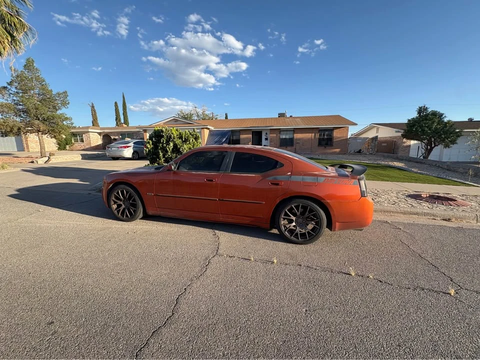 2006 Dodge Charger 6th Gen - Image 9 of 11
