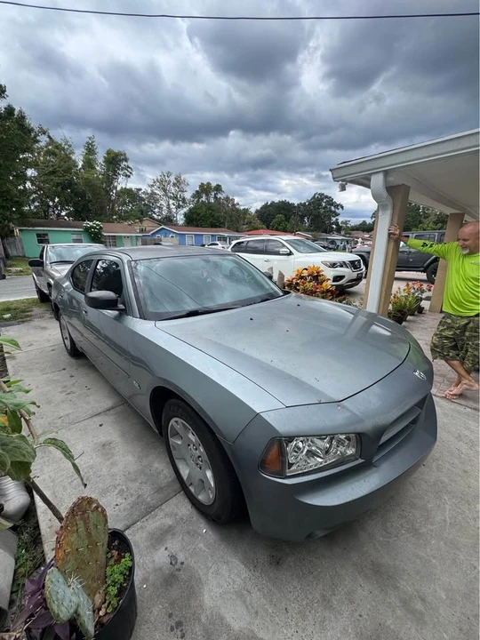 2006 Dodge Charger 6th Gen - Image 2 of 7