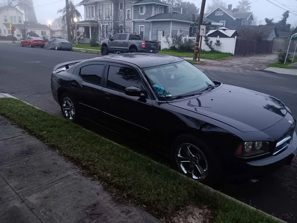 2006 Dodge Charger 6th Gen - Image 5 of 8