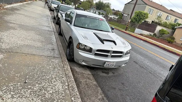 2006 Dodge Charger GT Sedan 4D