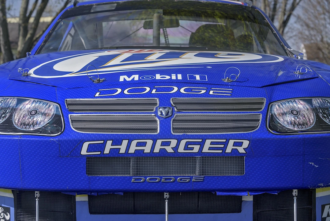 2006 Dodge Charger 6th Gen - Image 18 of 31