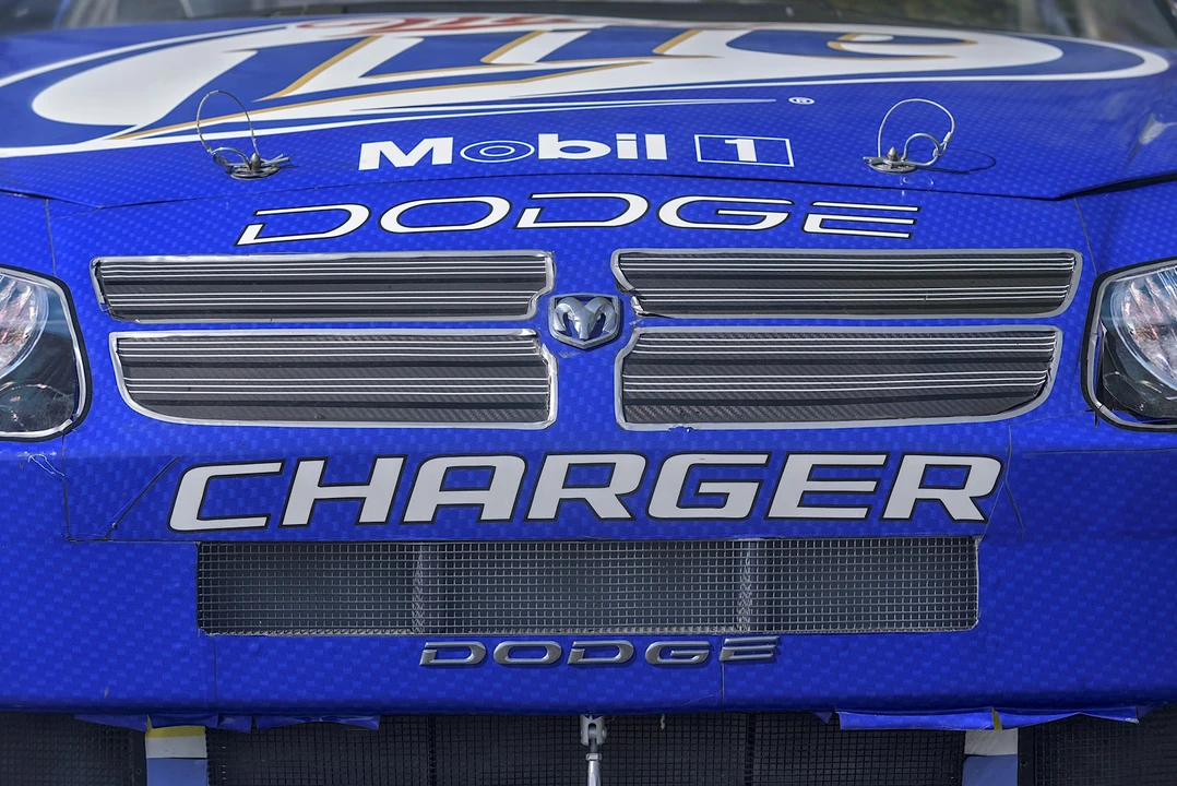 2006 Dodge Charger 6th Gen - Image 19 of 31