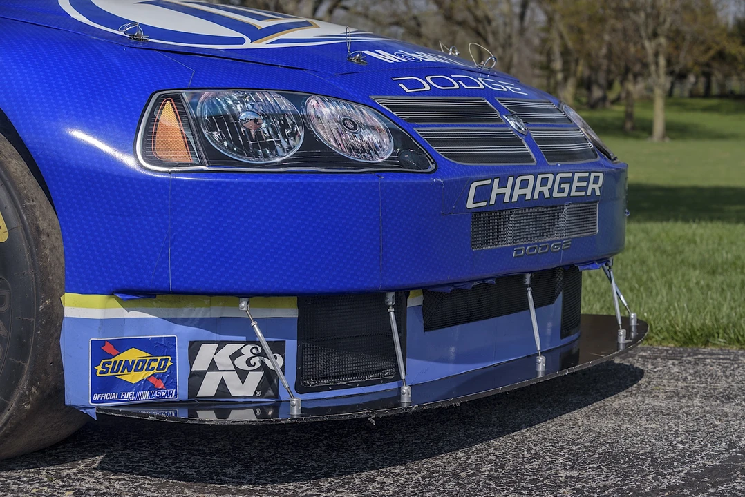 2006 Dodge Charger 6th Gen - Image 22 of 31