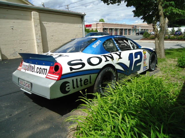 2006 Dodge Charger 6th Gen - Image 16 of 31