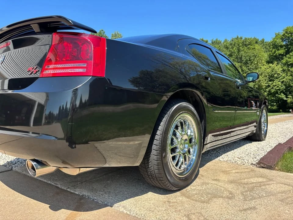 2006 Dodge Charger 6th Gen - Image 2 of 14